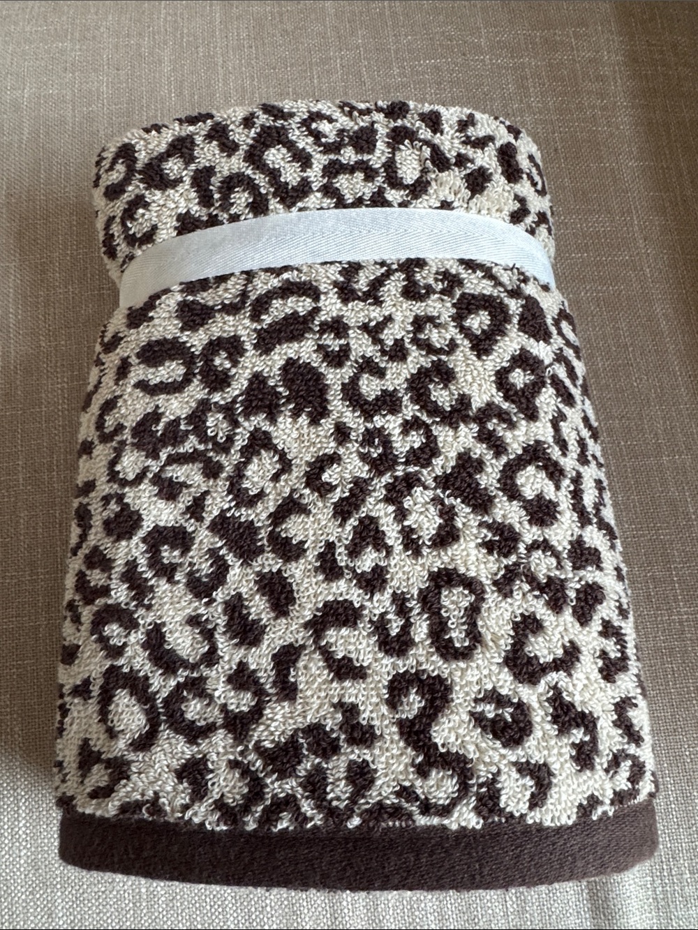 Rachel Zoe Leopard Print Cotton Hand Towels - Cream & Brown (Set of 2) - Picture 2 of 4